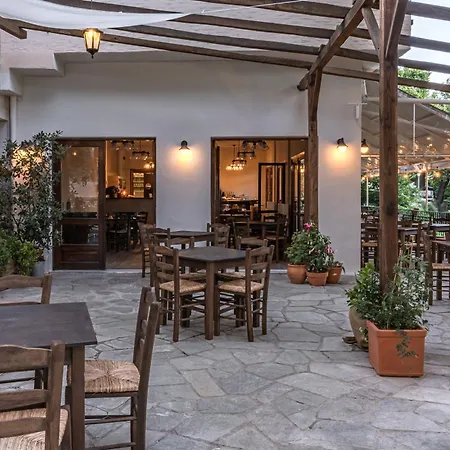 Kissosinn Hotel 3*