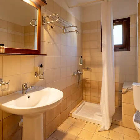 Hotel Kissosinn 3*