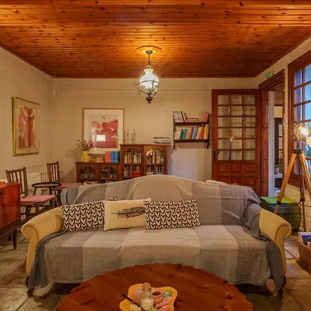 Hotel Kissosinn 3*